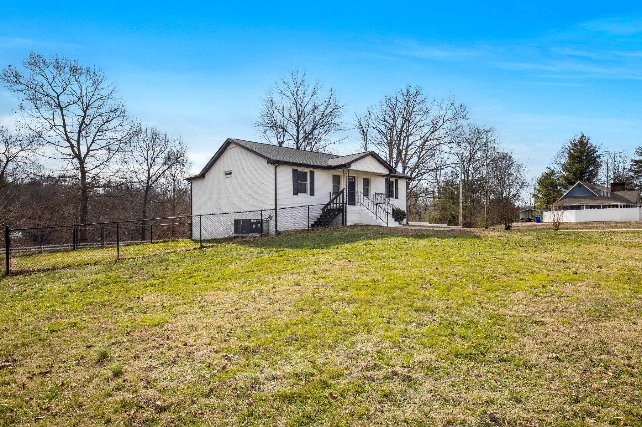 3620 Sweethome Road Ashland City, TN 37015 - Photo 4 of 36 Gallery Image 4