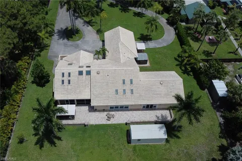 $1,499,000 | 6020 Green Boulevard, Naples, FL 34116