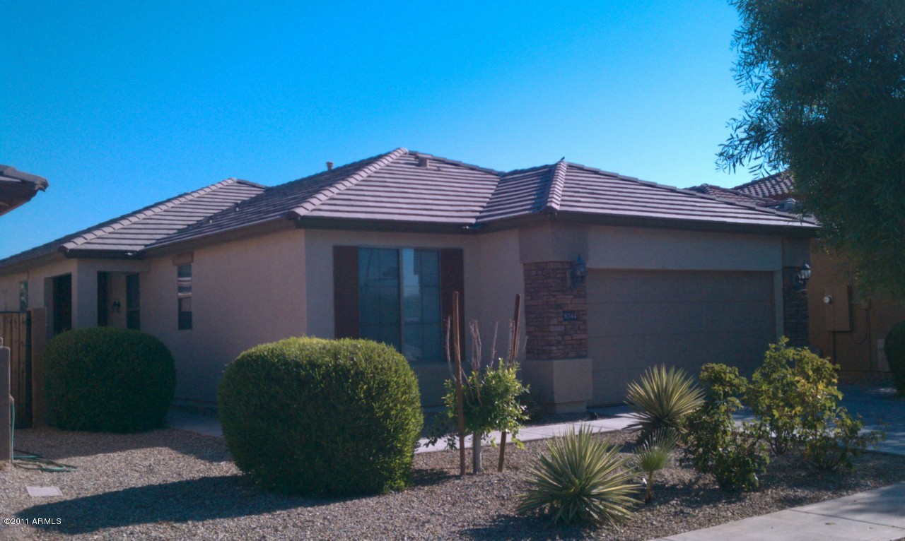8744 West Cordes Road Tolleson, AZ 85353 - Photo 2 of 12 IMAG0588