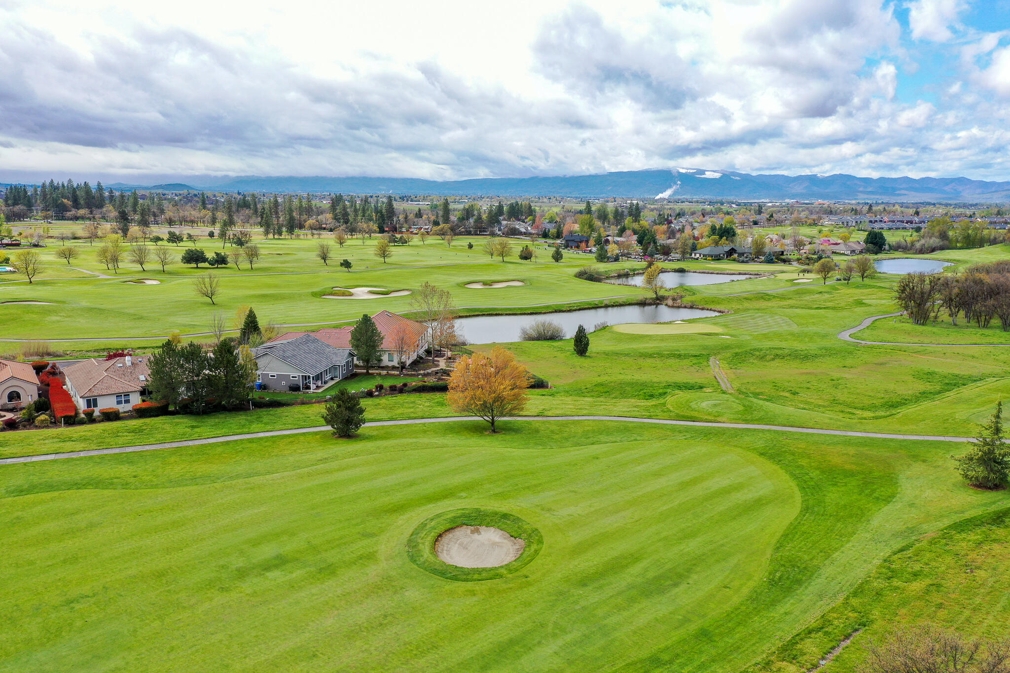 878 St Andrews Way Eagle Point, OR 97524 - Photo 9 of 55 DJI_0715