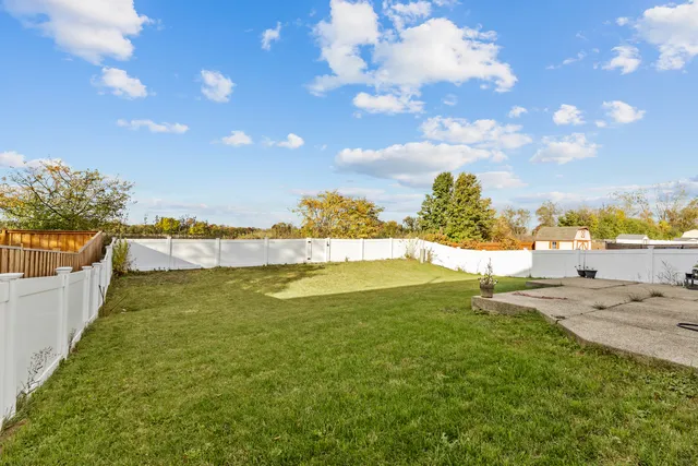 a view of an ocean view