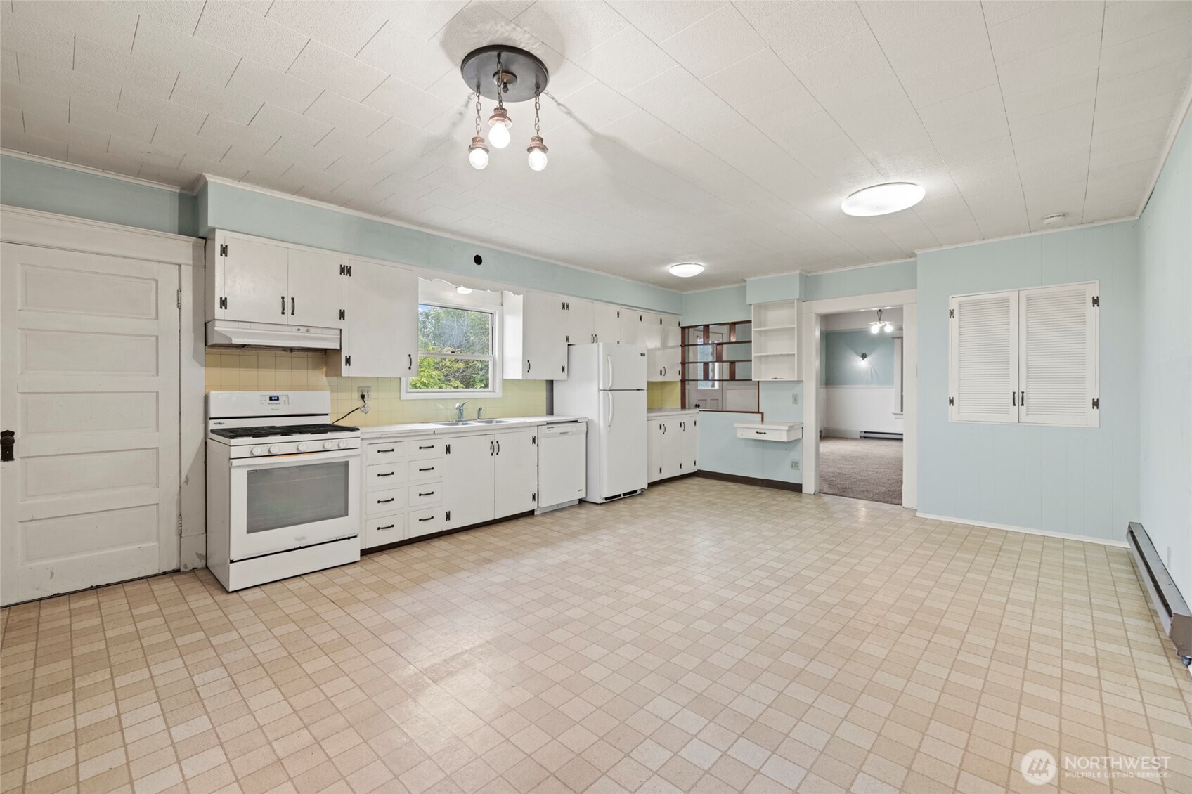 14142 Laconner Whitney Road La Conner, WA 98257 - Photo 22 of 40