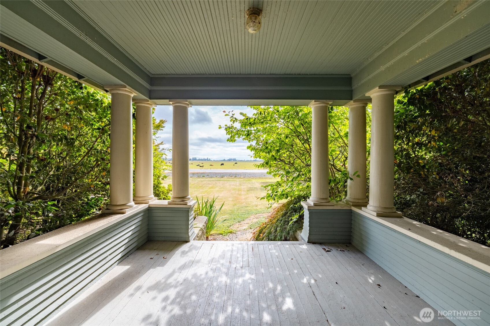 14142 Laconner Whitney Road La Conner, WA 98257 - Photo 10 of 40