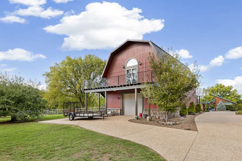 18348 Oakridge Road Springdale, AR 72764 - Photo 35 of 56 Gallery Image 35