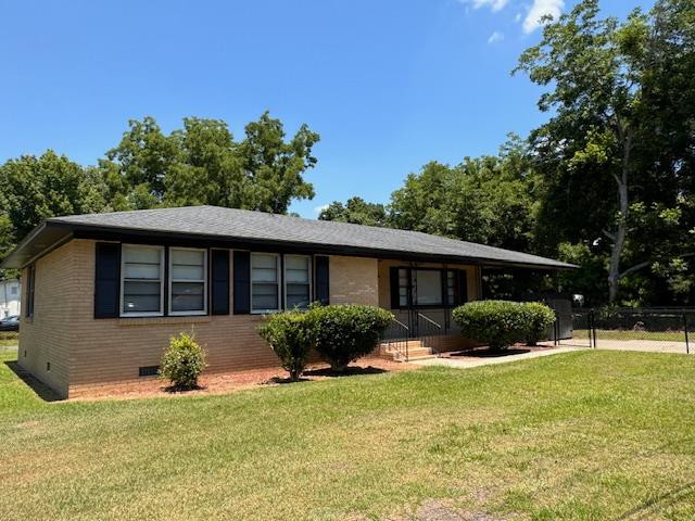 225 Dyson Street Manning, SC 29102 - Photo 1 of 30 Gallery Image 1
