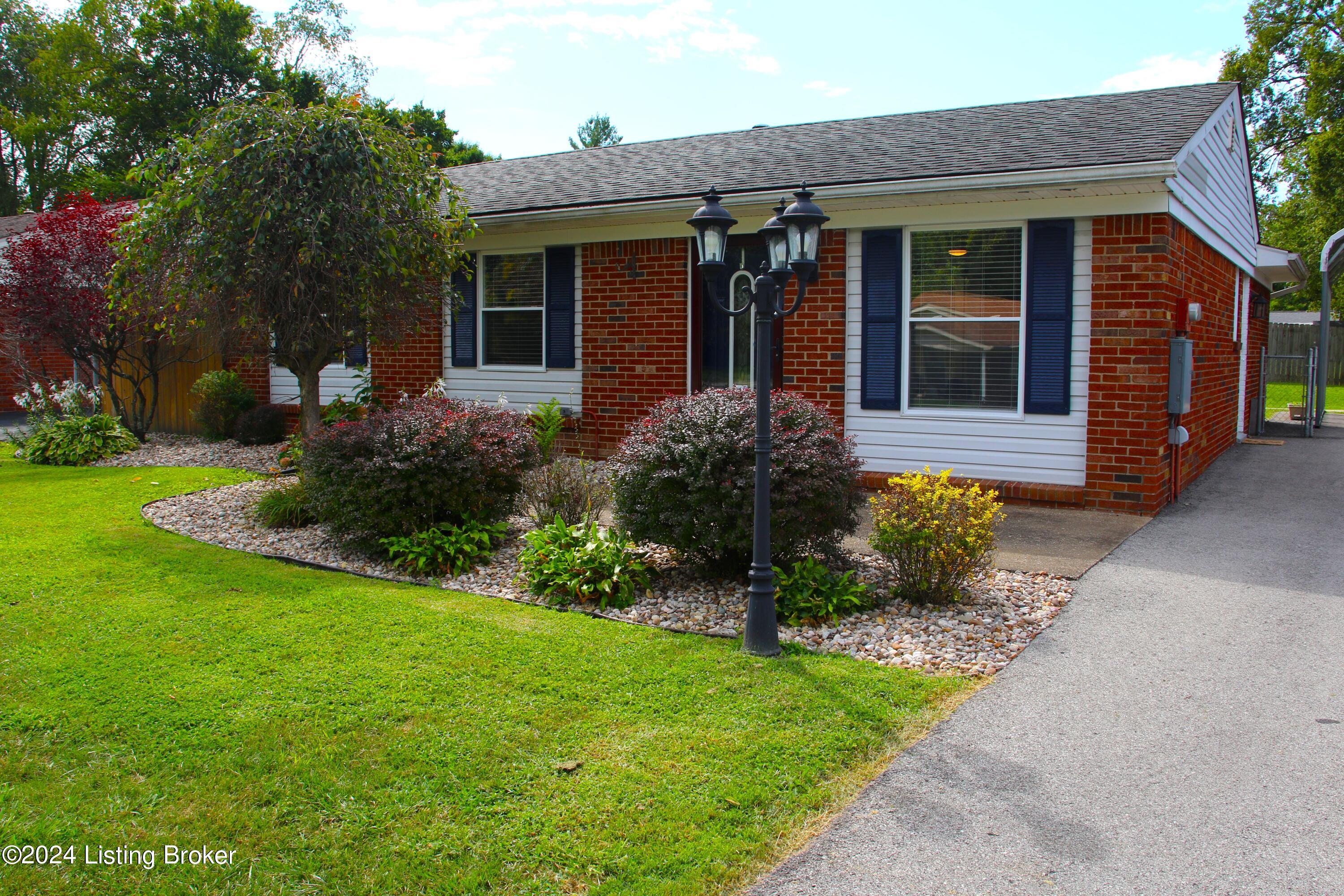 163 East Blue Jay Road Louisville, KY 40229 - Photo 1 of 51 0C6A9758
