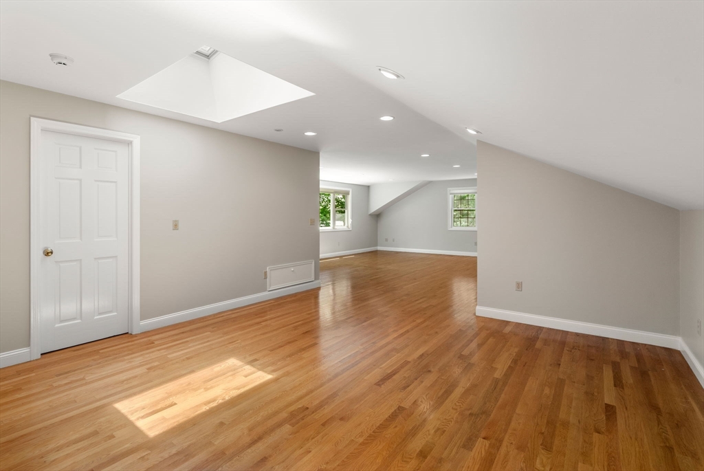 27 Pondview Road Sudbury, MA 01776 - Photo 11 of 27 Gallery Image 11