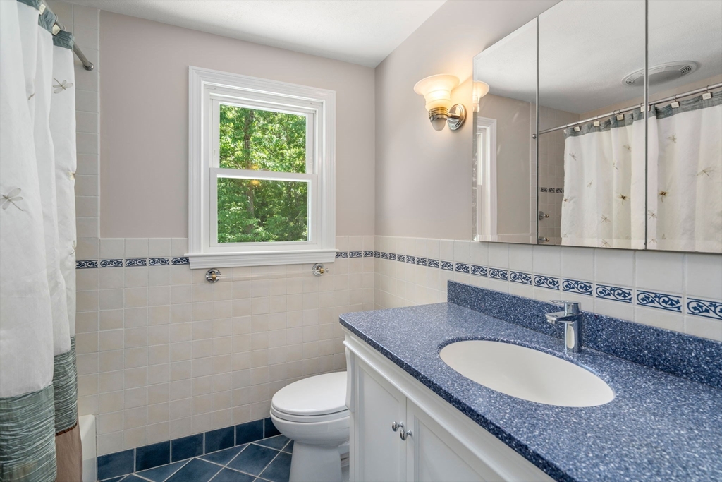 27 Pondview Road Sudbury, MA 01776 - Photo 17 of 27 Gallery Image 17