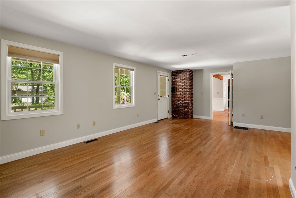 27 Pondview Road Sudbury, MA 01776 - Photo 10 of 27 Gallery Image 10