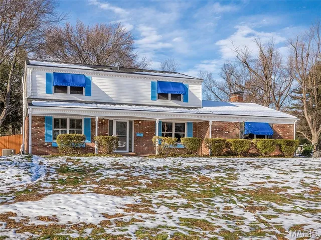 $315,000 | 33 Hemlock Drive, Belleville, IL 62221