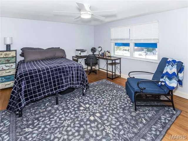 $315,000 | 33 Hemlock Drive, Belleville, IL 62221