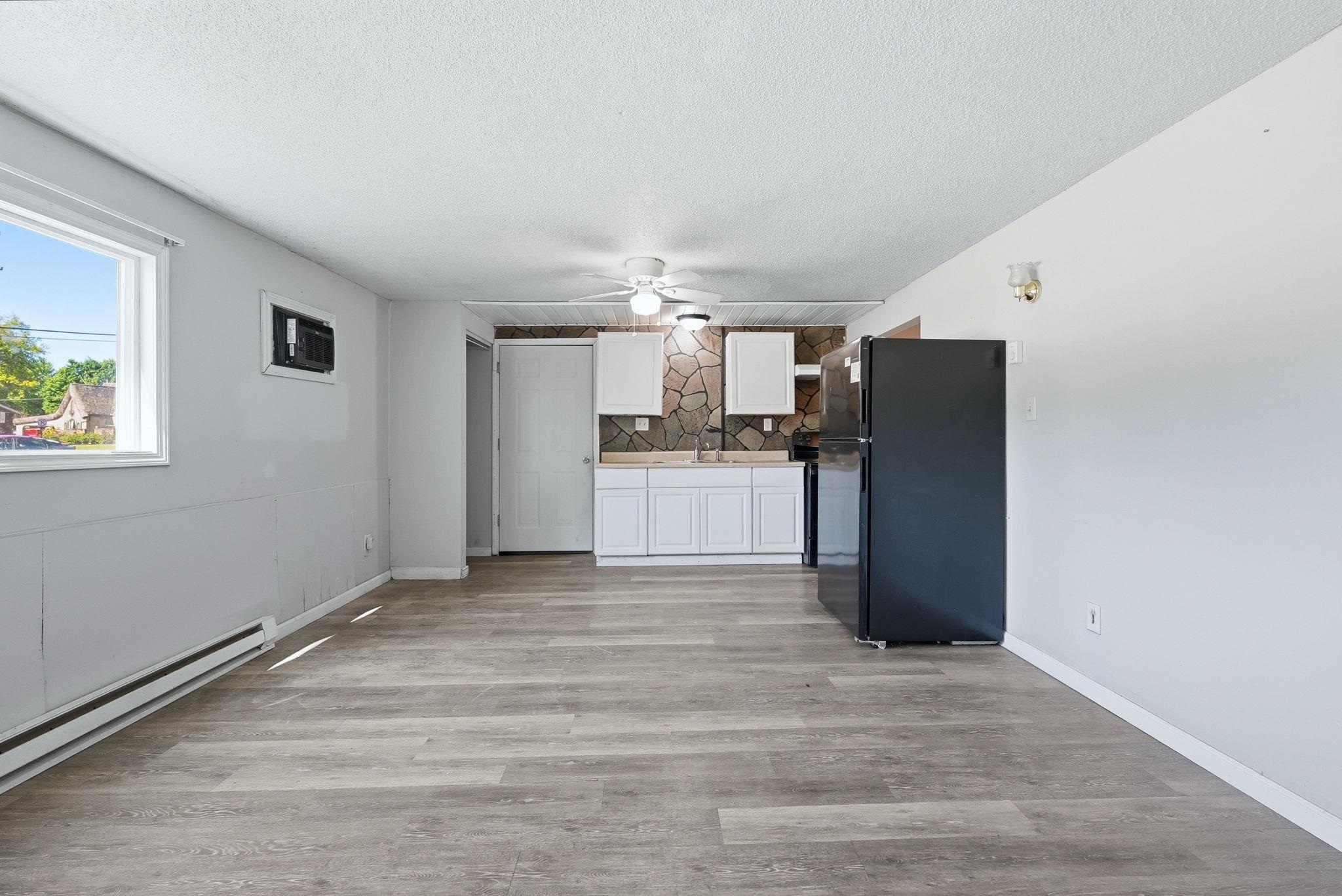 501 North Broadway Street Butler, IN 46721 - Photo 8 of 34