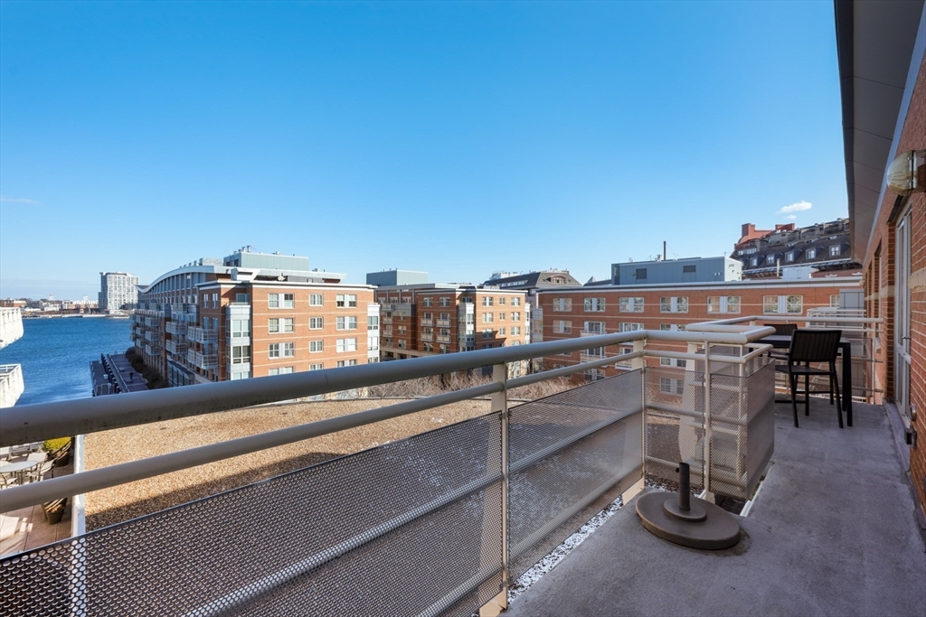 2 Battery Wharf, Unit 2504 Boston, MA 02109 - Photo 17 of 22