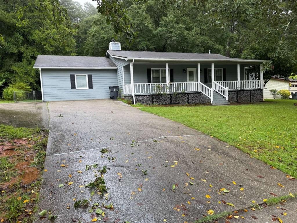 155 Davis Road Stockbridge, GA 30281 - Photo 2 of 35