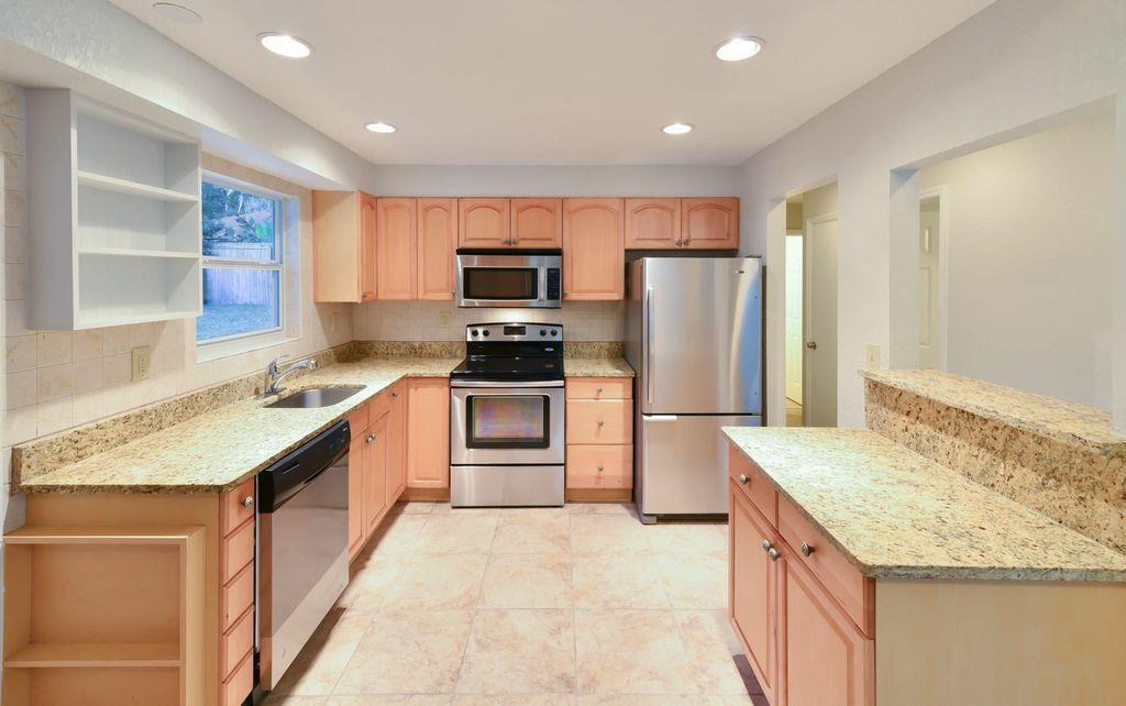 424 Shamrock Road St. Augustine, FL 32086 - Photo 6 of 22