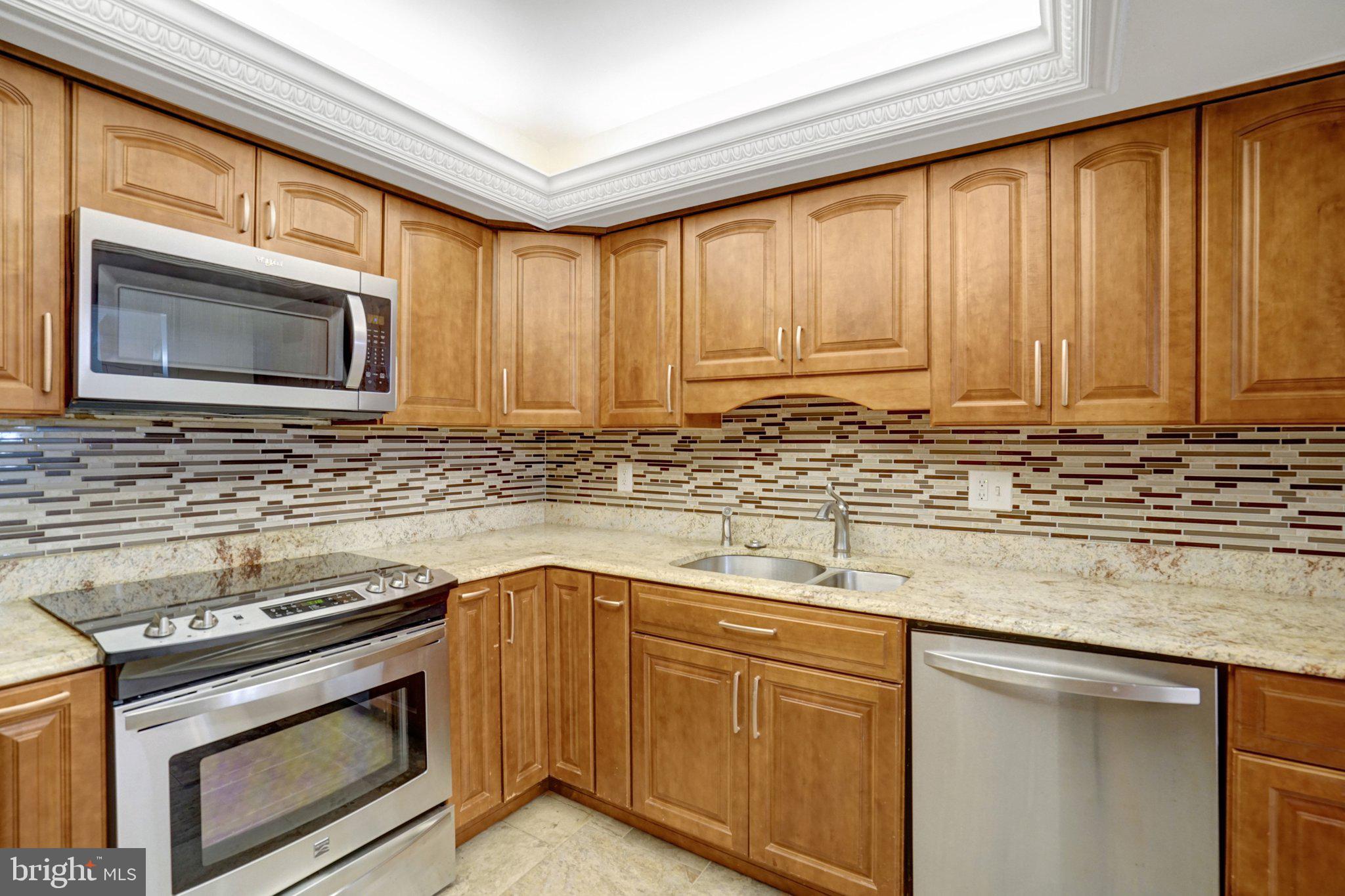 1101 South Arlington Ridge Road, Unit 304 Arlington, VA 22202 - Photo 20 of 60 Gallery Image 20