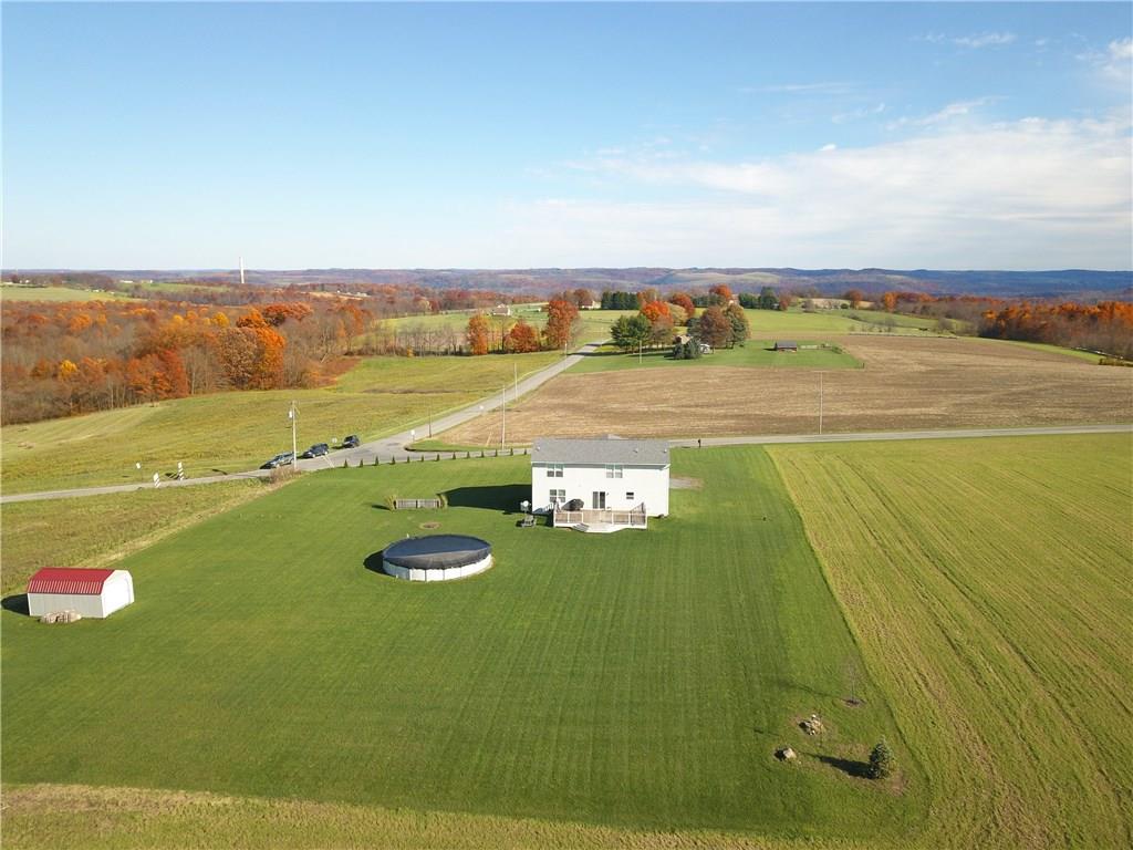 605 Moravia Road New Galilee, PA 16141 - Photo 3 of 20 Gallery Image 3