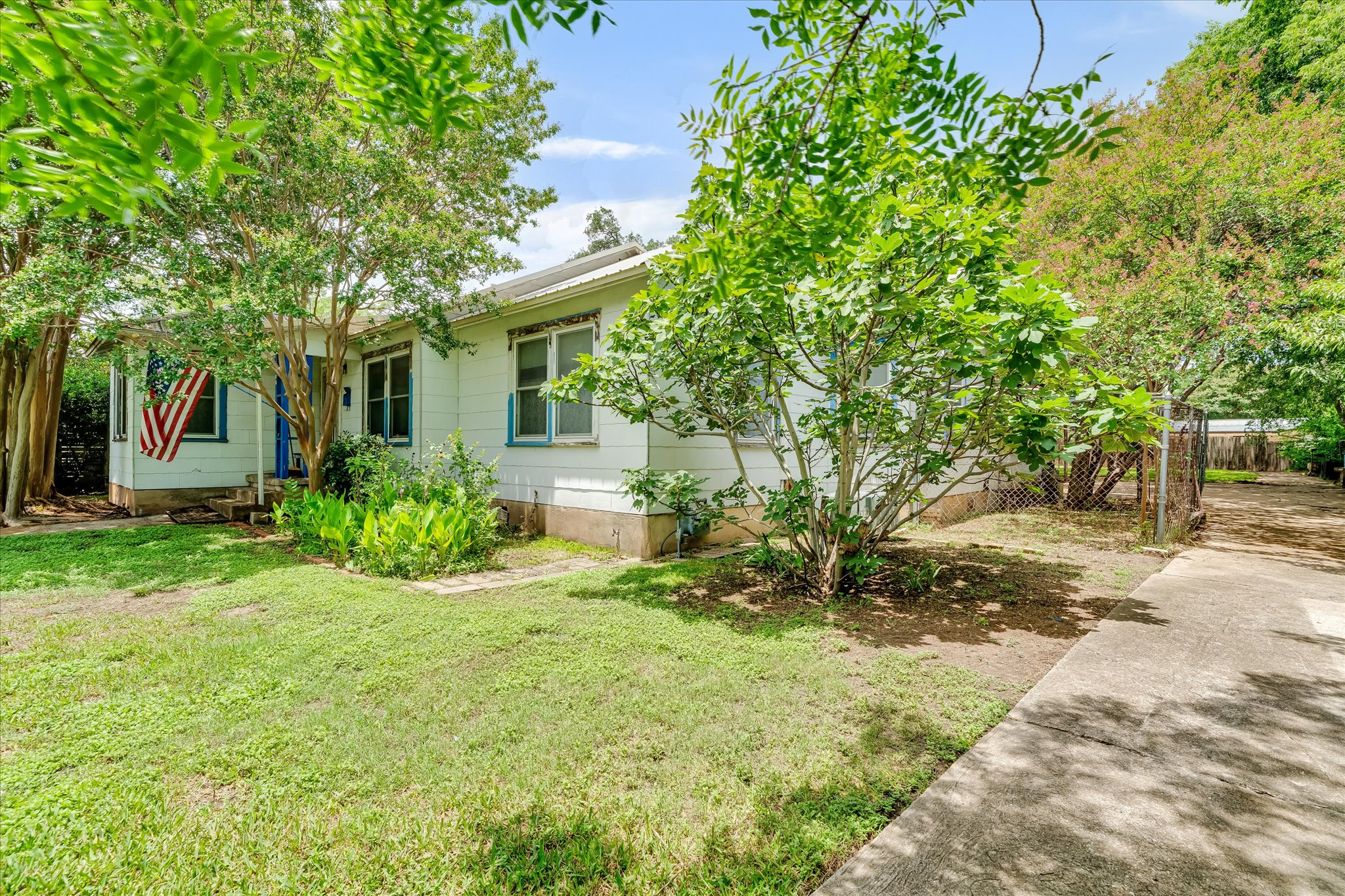 1206 Ruth Avenue Austin, TX 78757 - Photo 20 of 38 a view of a house with a yard
