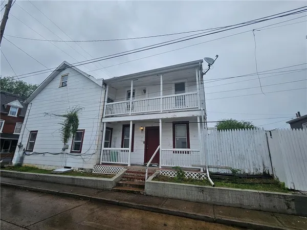 $195,900 | 526 Liberty Street, Allentown, PA 18102
