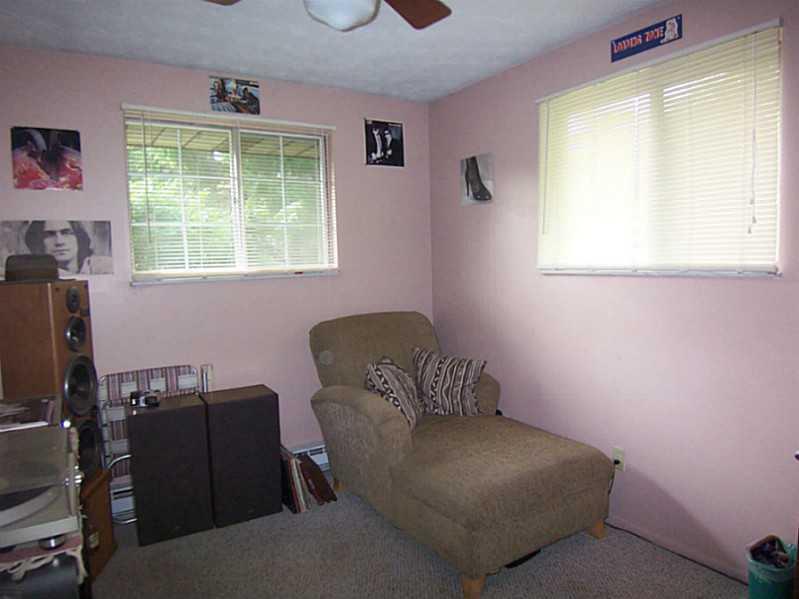 5510 East Pitchin Road Springfield, OH 45502 - Photo 11 of 21