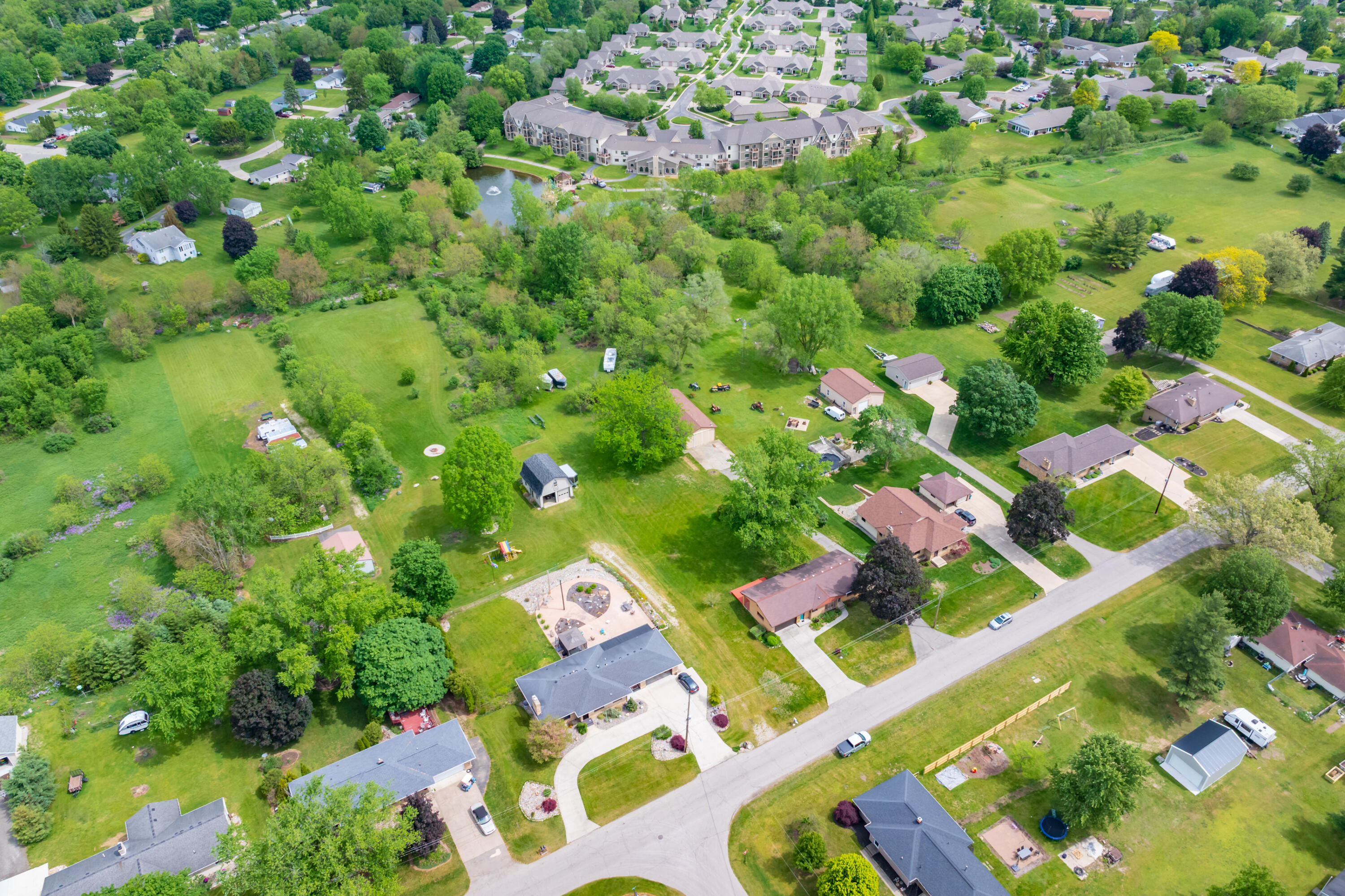 1015 Chippewa Street Jenison, MI 49428 - Photo 47 of 48 Chippewa St 1015 Jenison 49428-59