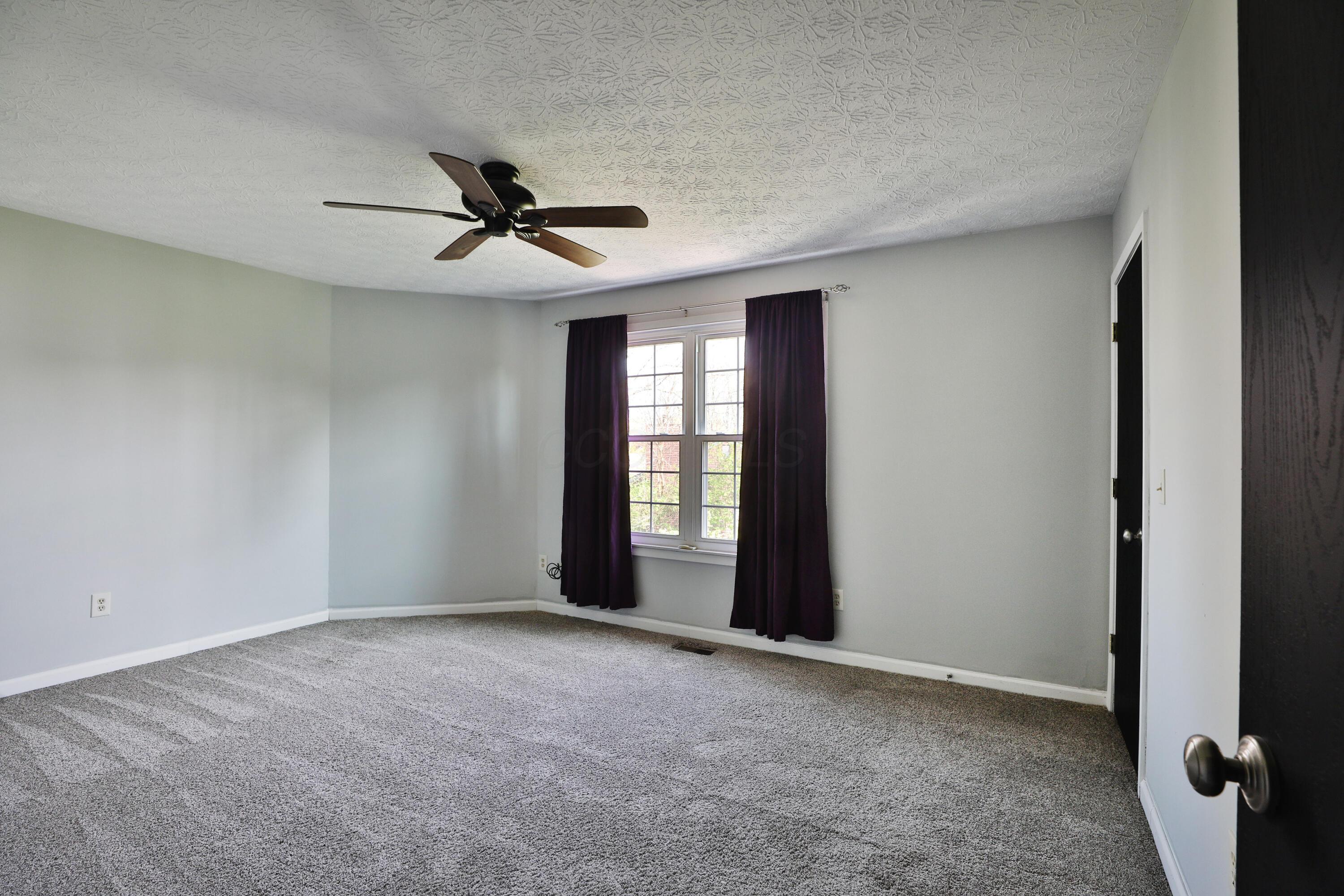 38 Ravine Ridge Drive South Powell, OH 43065 - Photo 21 of 39 38-RavineRidgeS-23