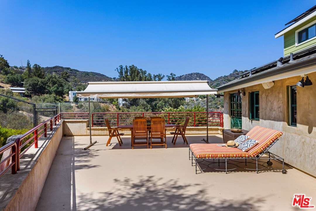 635 Greenleaf Canyon Road Topanga, CA 90290 - Photo 17 of 63