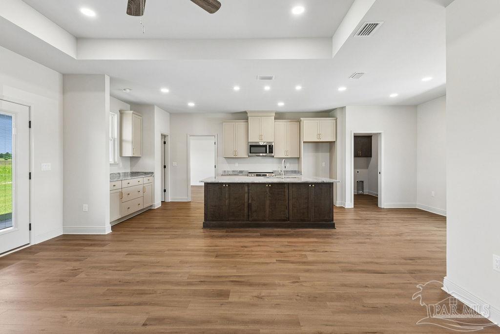 9287 Salter Road Pace, FL 32571 - Photo 11 of 40 Gallery Image 11