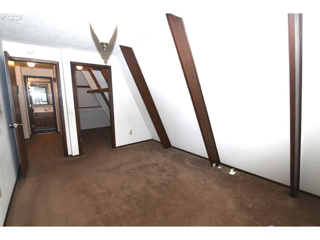 27007 Northeast Dole Valley Road Yacolt, WA 98675 - Photo 22 of 40 Gallery Image 22