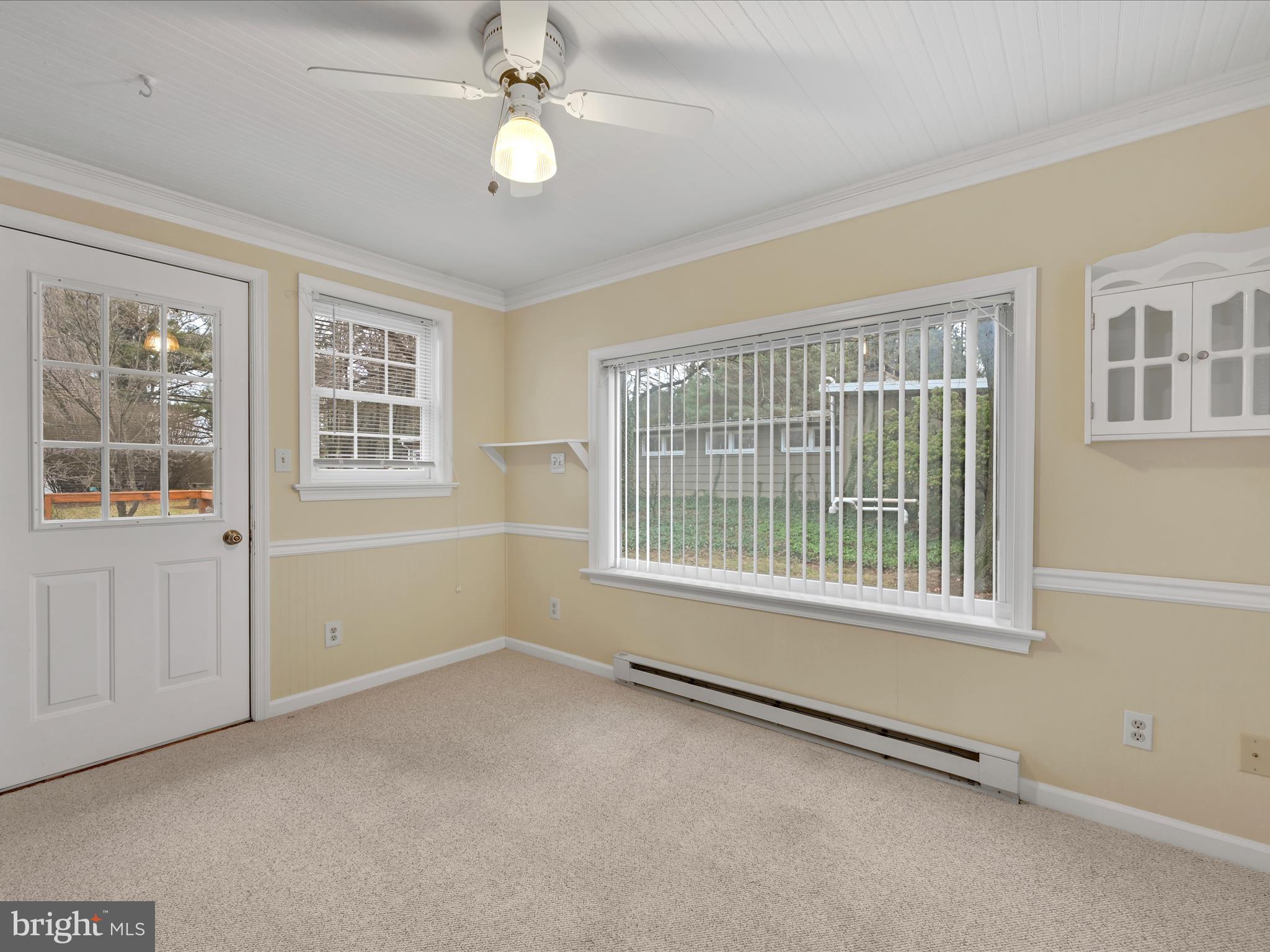 81 West Roseville Road Lancaster, PA 17601 - Photo 18 of 38 Sunroom