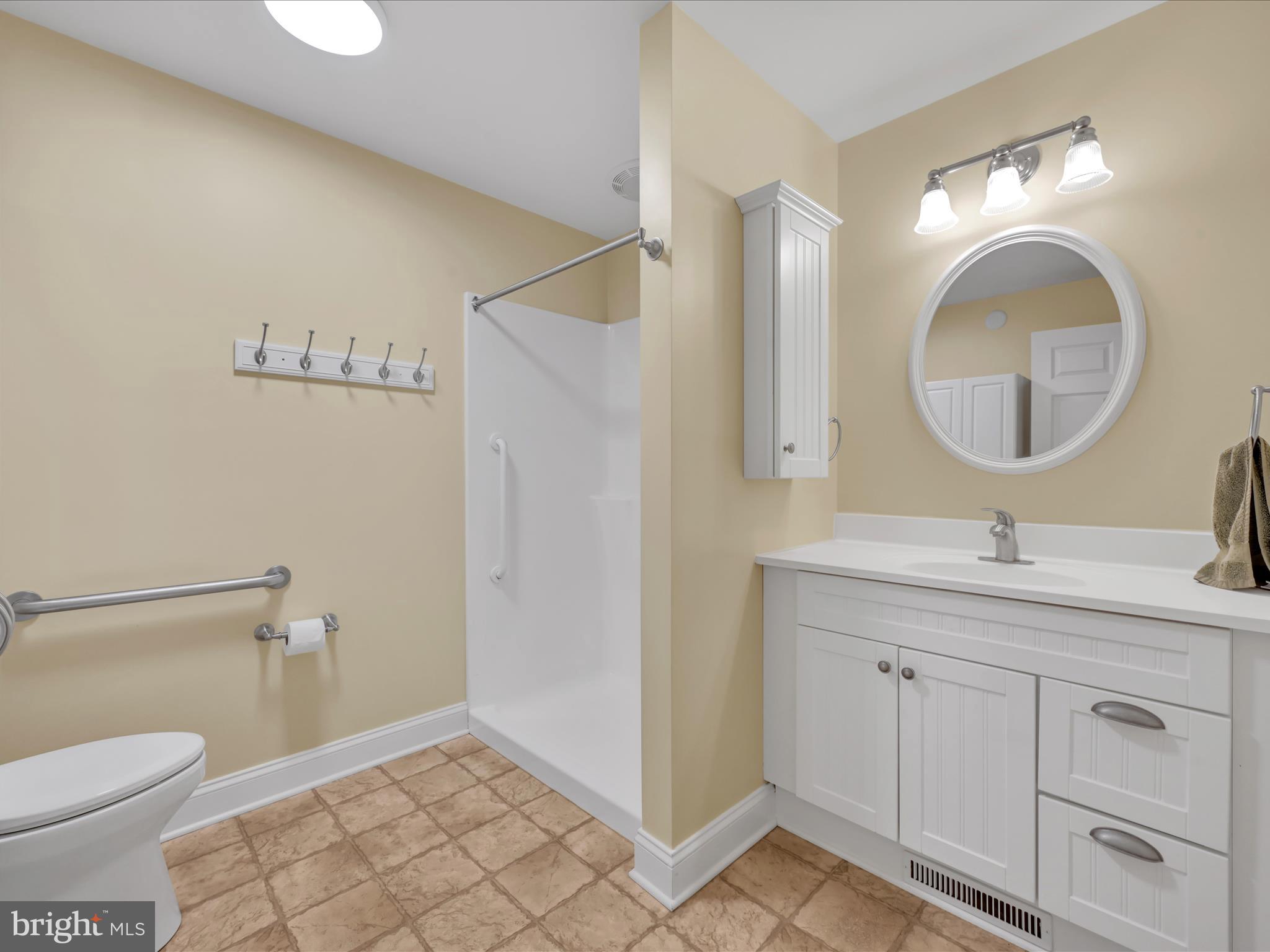 81 West Roseville Road Lancaster, PA 17601 - Photo 21 of 38 Bathroom