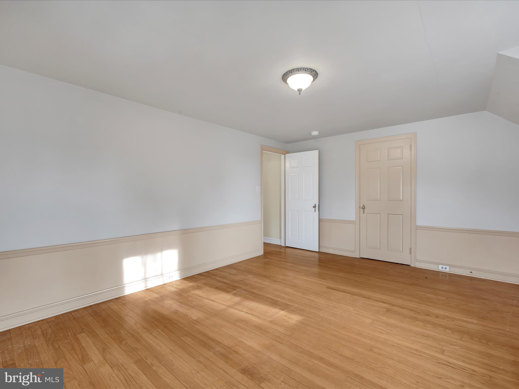 81 West Roseville Road Lancaster, PA 17601 - Photo 29 of 38 Bedroom