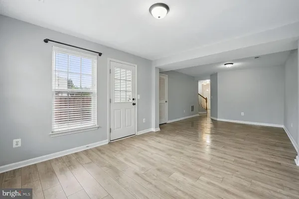 $3,200 | 1332 Cranes Bill Way, Woodbridge, VA 22191