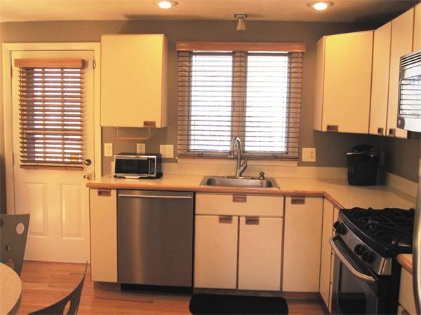 14 Cheshire Road Sharon, MA 02067 - Photo 5 of 19 Gallery Image 5