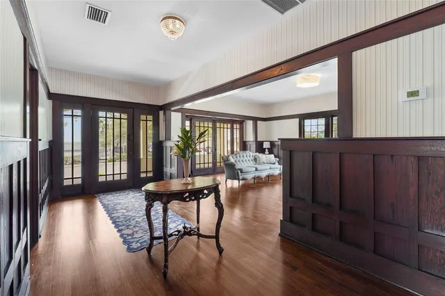 $799,000 | 1550 3rd Avenue West, Bradenton, FL 34205