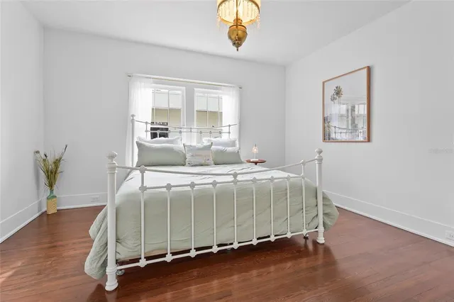 $799,000 | 1550 3rd Avenue West, Bradenton, FL 34205