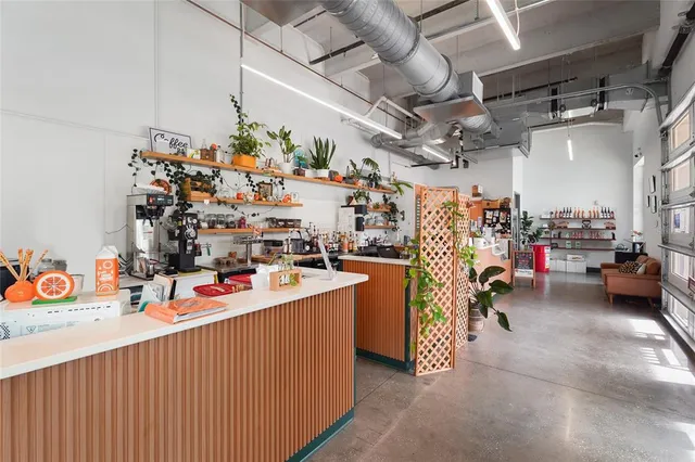 $799,000 | 1550 3rd Avenue West, Bradenton, FL 34205