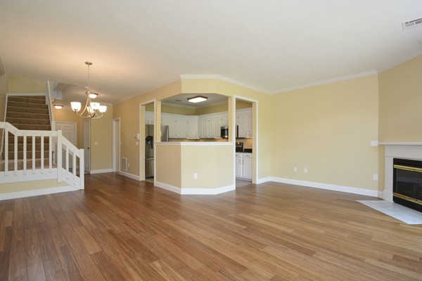 402 B Ridgefield Circle, Unit B Clinton, MA 01510 - Photo 3 of 16 Gallery Image 3