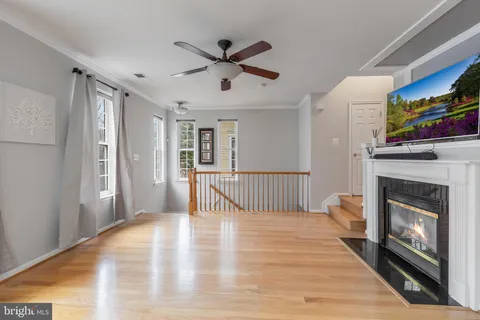 $475,000 | 7752 Milford Haven Drive, Unit 52B, Lorton, VA 22079