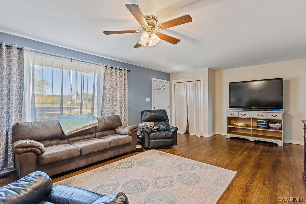 8510 Old Town Road Disputanta, VA 23842 - Photo 5 of 27 Gallery Image 5