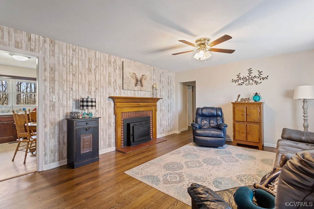 8510 Old Town Road Disputanta, VA 23842 - Photo 6 of 27 Gallery Image 6