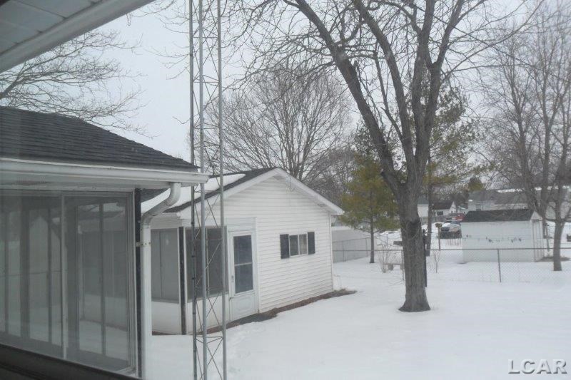 131 Raisin Street Deerfield, MI 49238 - Photo 6 of 27 31232234-5.JPG