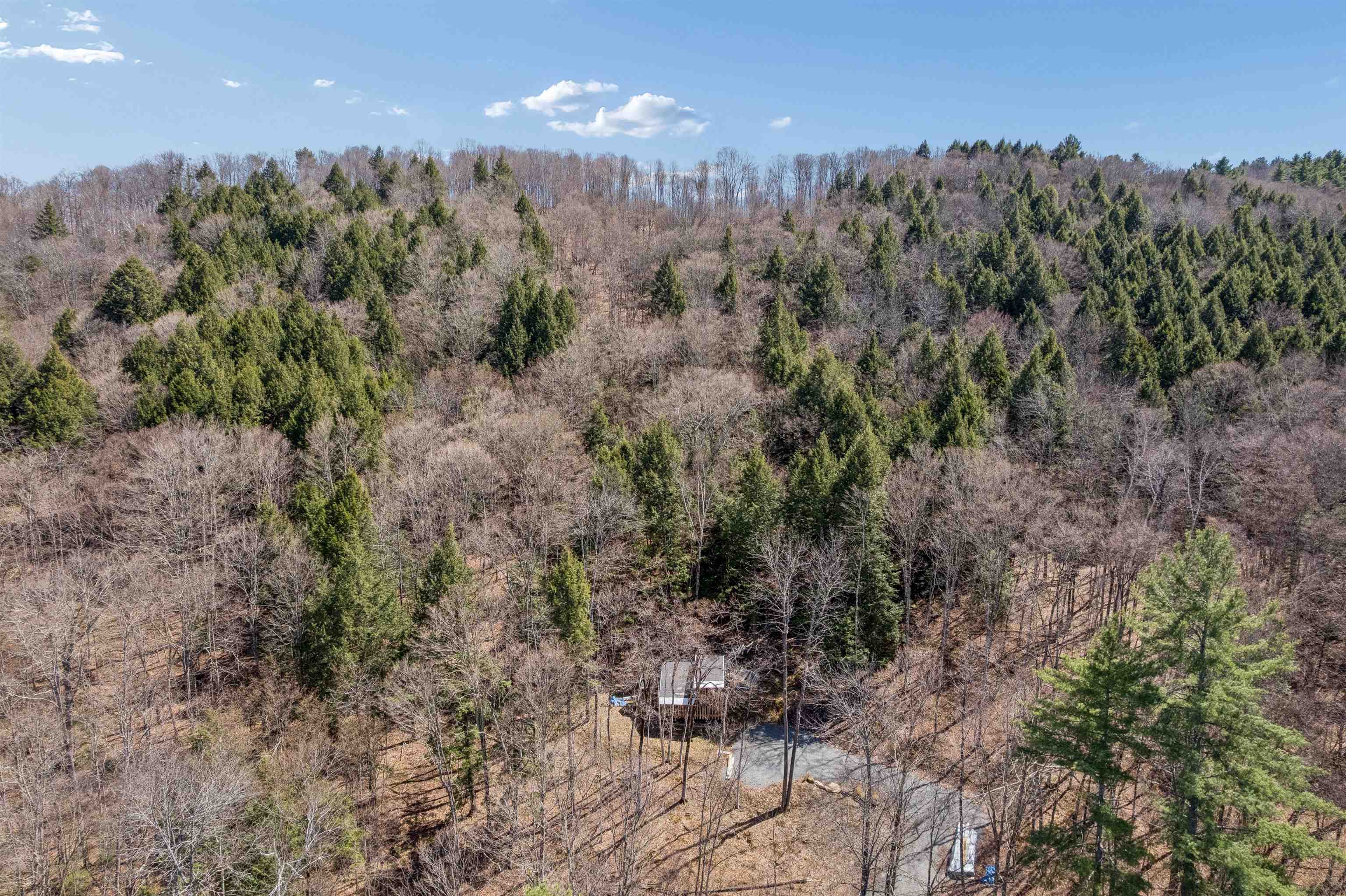 167 Leons Lane Sharon, VT 05068 - Photo 12 of 23