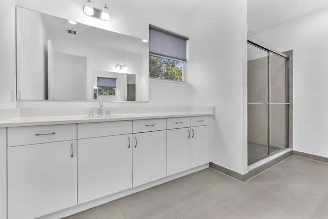 $3,695 | 6947 Pines Circle, Unit 21, Pompano Beach, FL 33073