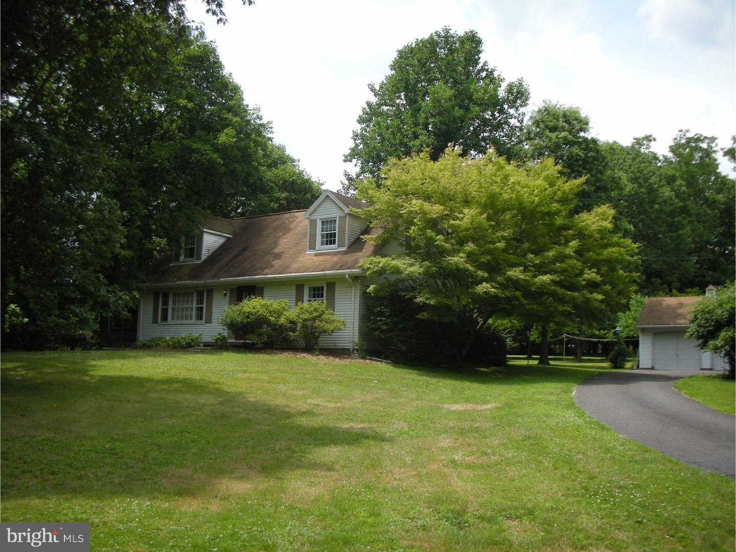 1782 Turk Road Doylestown, PA 18901 - Photo 3 of 20