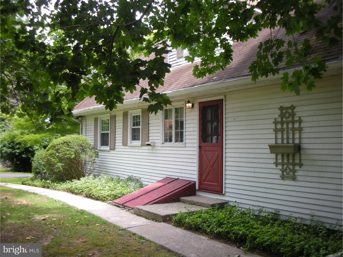 1782 Turk Road Doylestown, PA 18901 - Photo 4 of 20