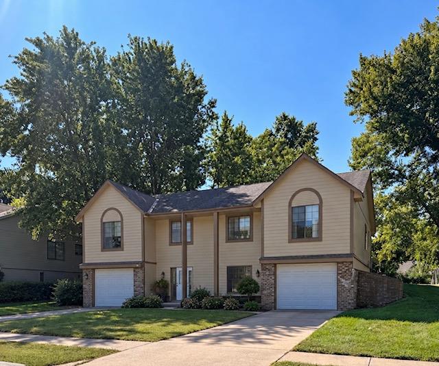 313-315 Northwest Gibson Road Lee's Summit, MO 64063 - Photo 1 of 3 Gallery Image 1