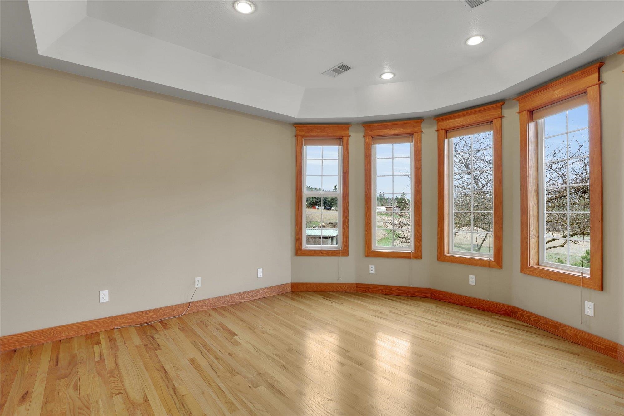 8615 East Lindgren Road Spokane, WA 99217 - Photo 17 of 49