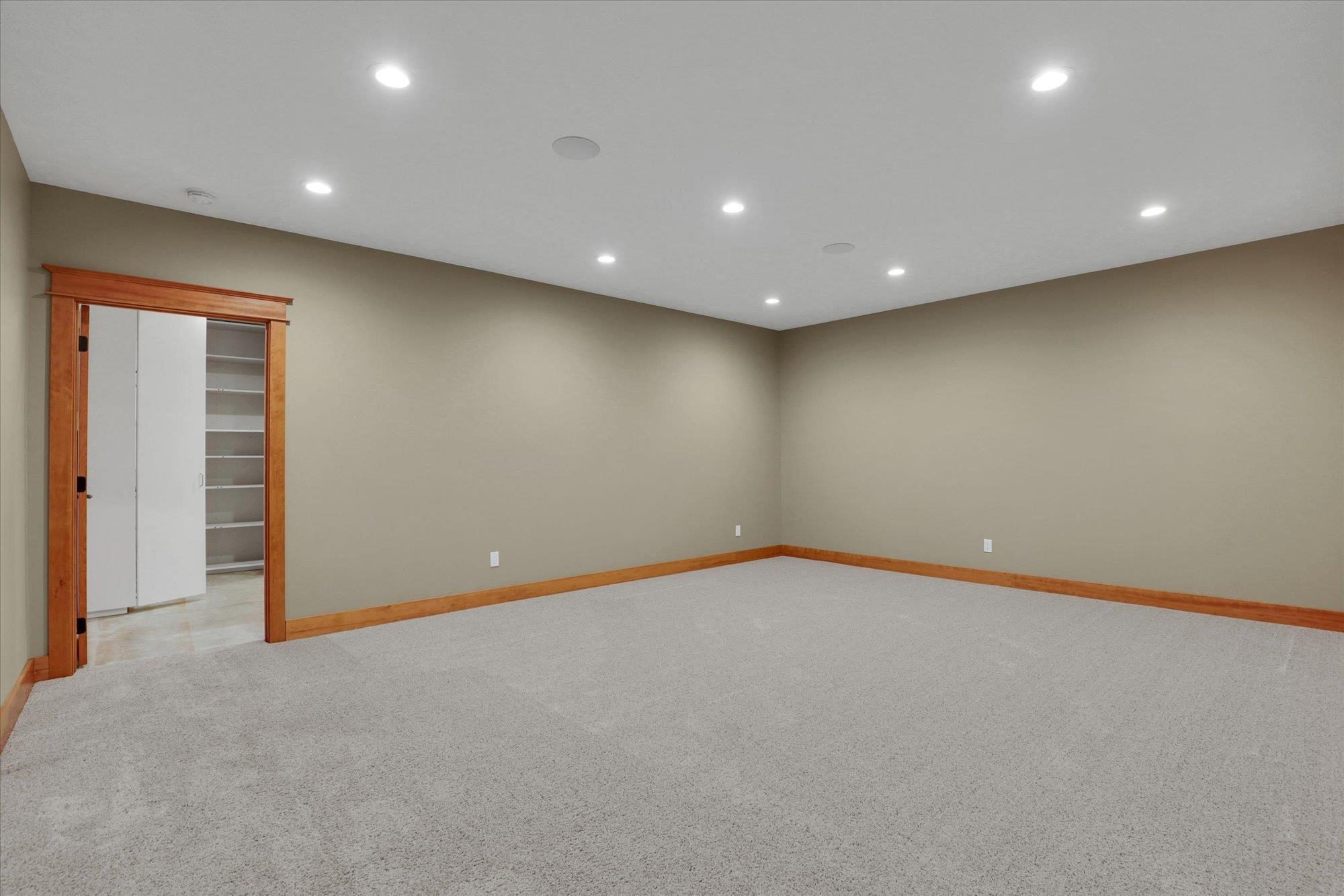 8615 East Lindgren Road Spokane, WA 99217 - Photo 28 of 49