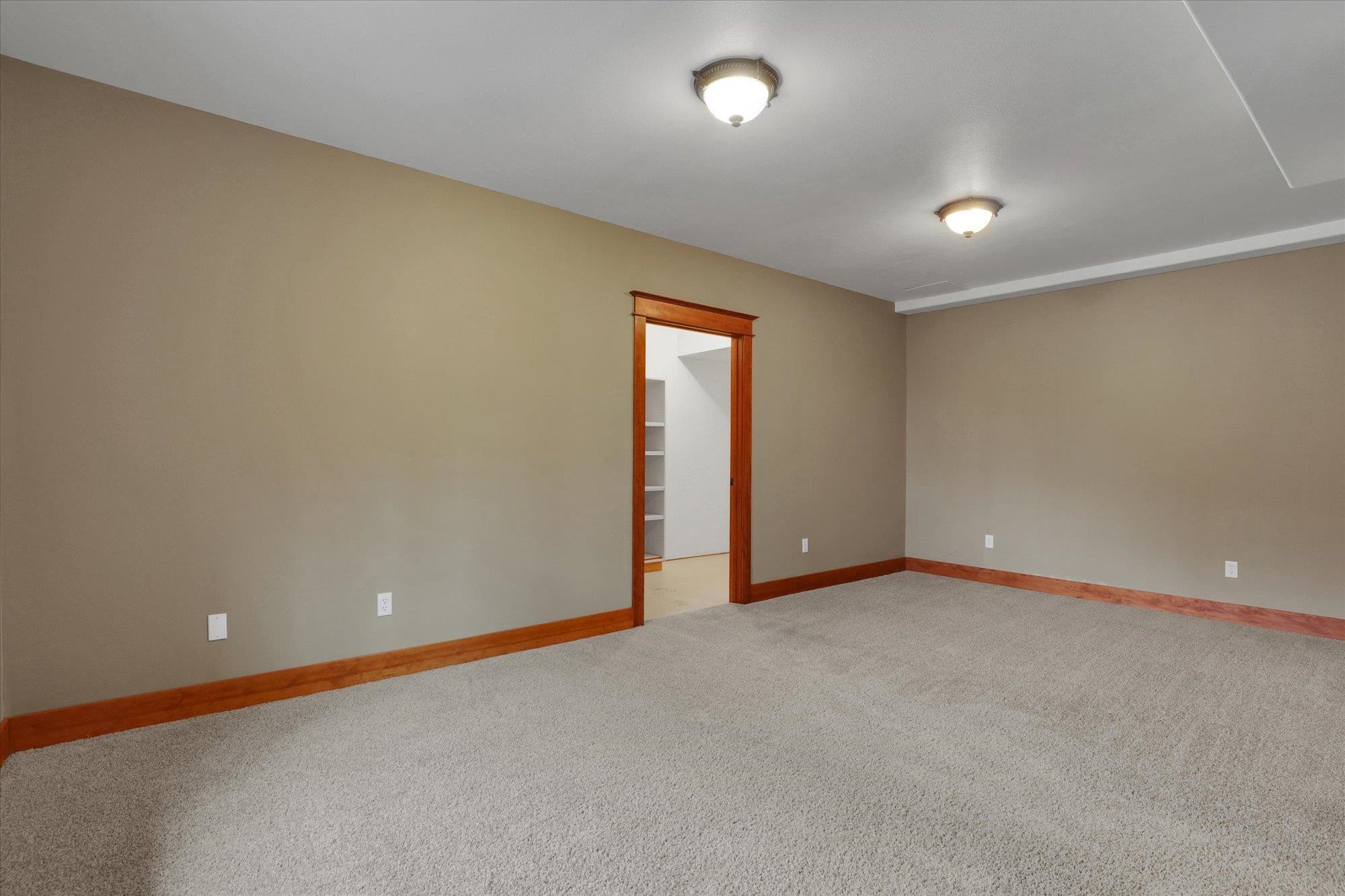 8615 East Lindgren Road Spokane, WA 99217 - Photo 32 of 49